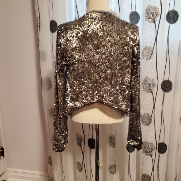 NWT Abercrombie & Fitch gray/silver sequin cardigan XS - Picture 6 of 7